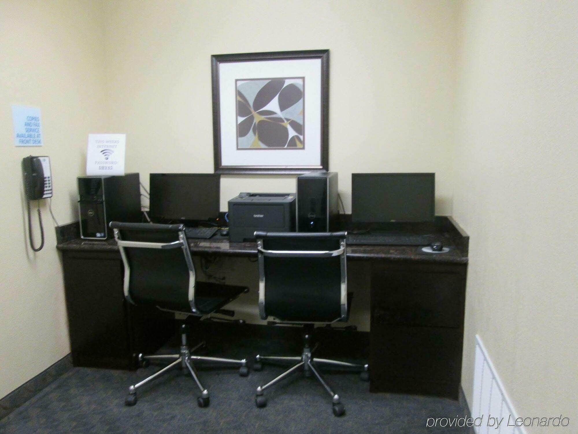 Holiday Inn Express Hotel & Suites Pampa By Ihg Buitenkant foto