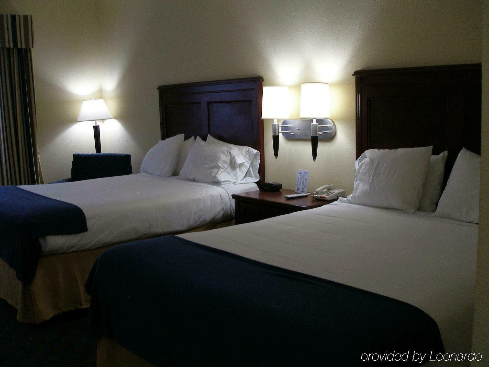 Holiday Inn Express Hotel & Suites Pampa By Ihg Buitenkant foto