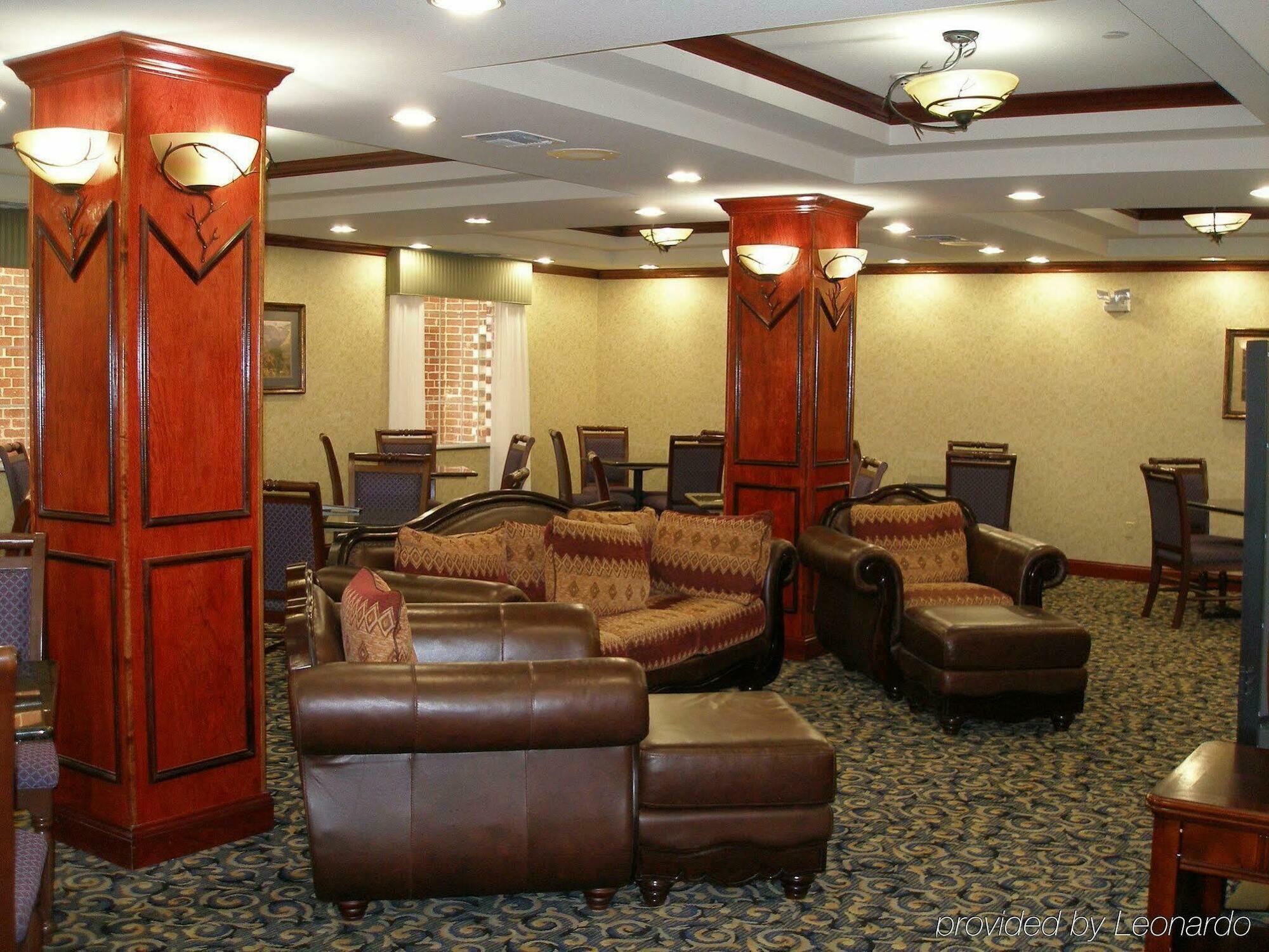 Holiday Inn Express Hotel & Suites Pampa By Ihg Buitenkant foto