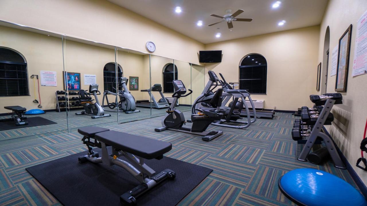 Holiday Inn Express Hotel & Suites Pampa By Ihg Buitenkant foto